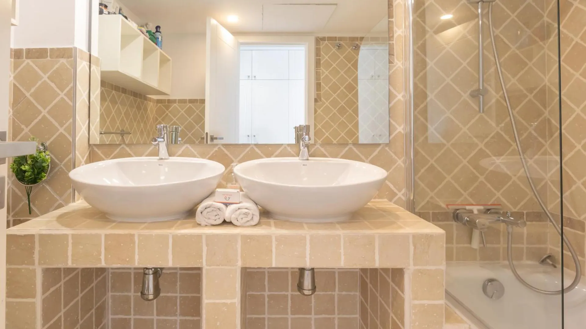 Sunset Luxury Penthouse - Happy Rentals Estepona