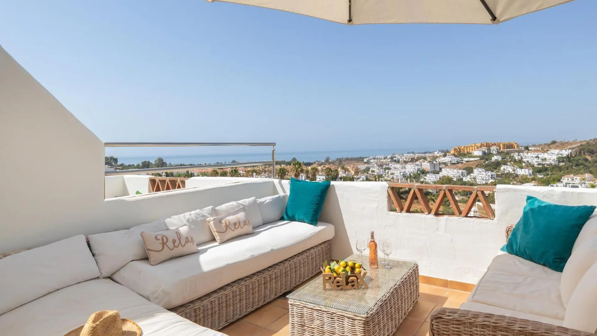 אסטפונה Sunset Luxury Penthouse - Happy Rentals 0*,